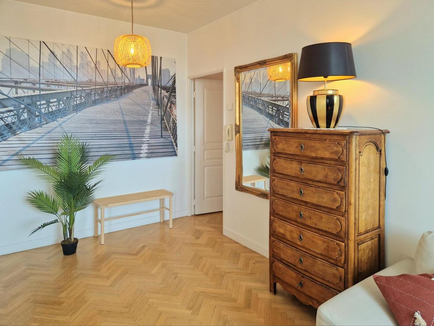La Lanterne / F3 Chateau De Versay Dış mekan fotoğraf